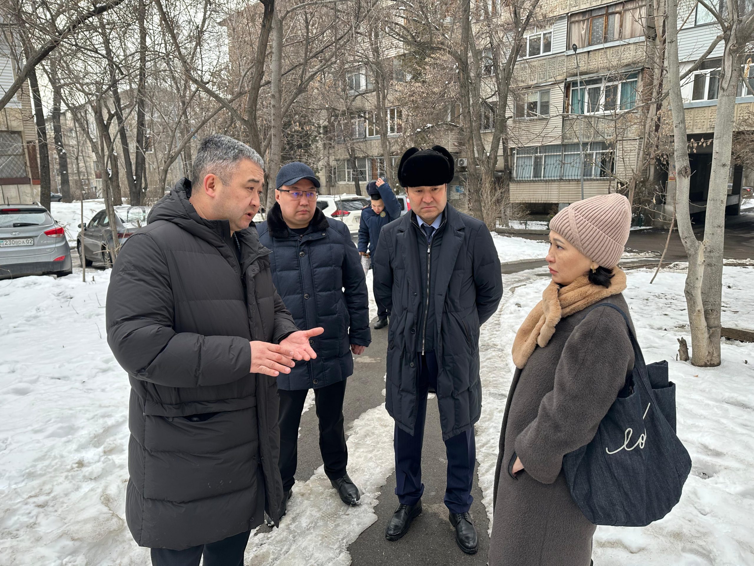 Третий день работы рабочей группы МЧС в Алматы: нет нерешаемых задач