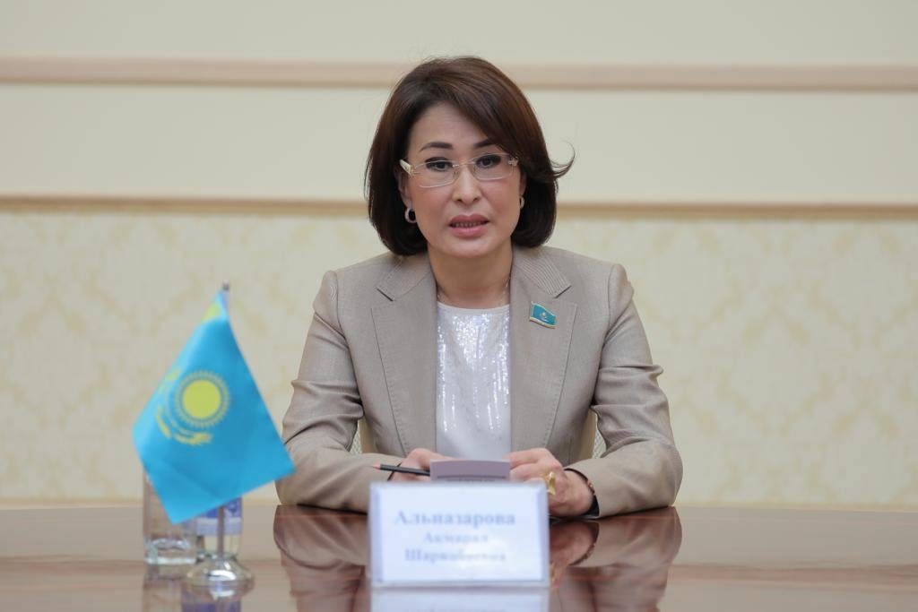 МИНИСТРОМ ЗДРАВООХРАНЕНИЯ РК НАЗНАЧЕНА АКМАРАЛ АЛЬНАЗАРОВА