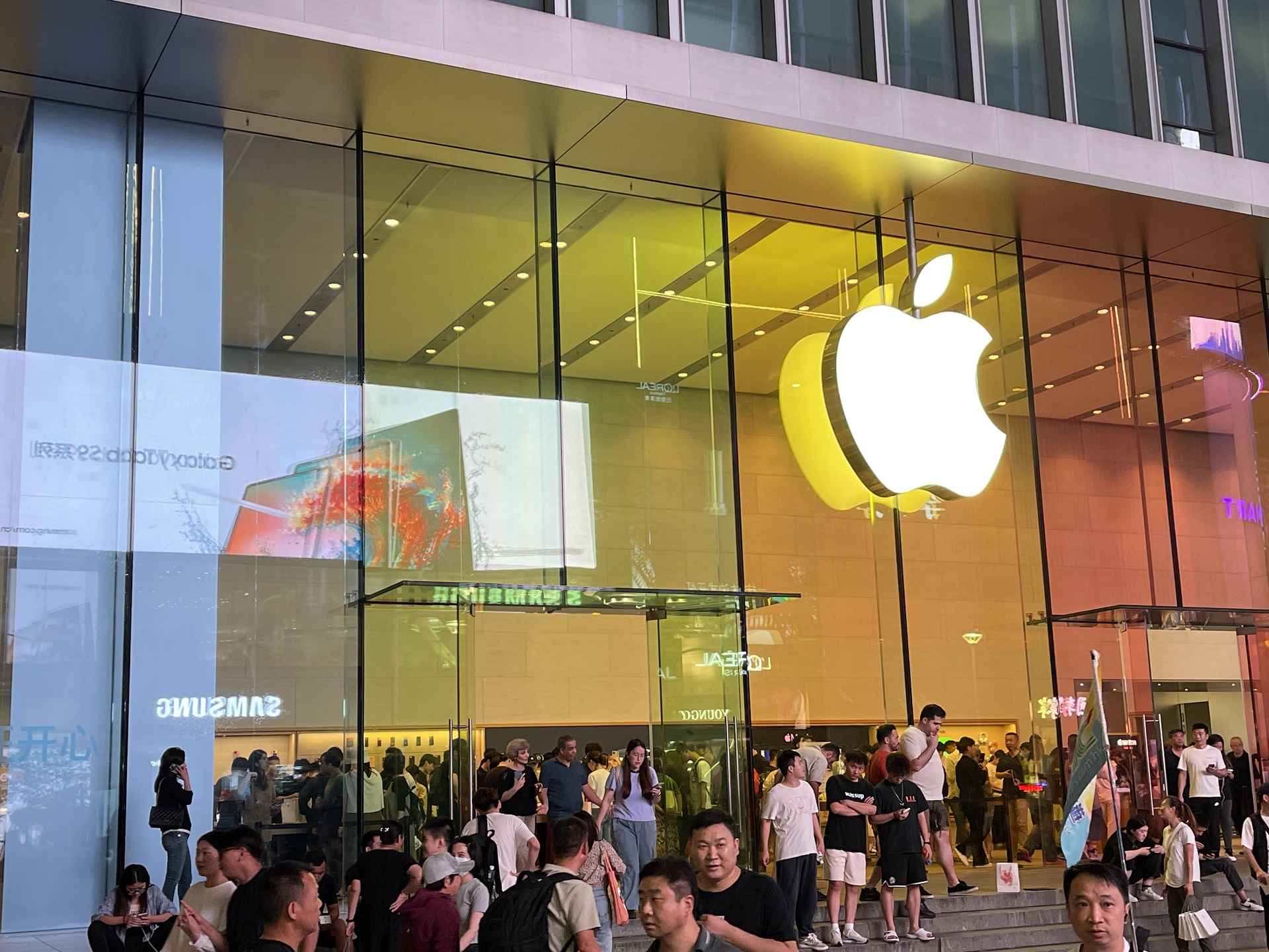 Apple Vision Pro: будущее уже здесь?