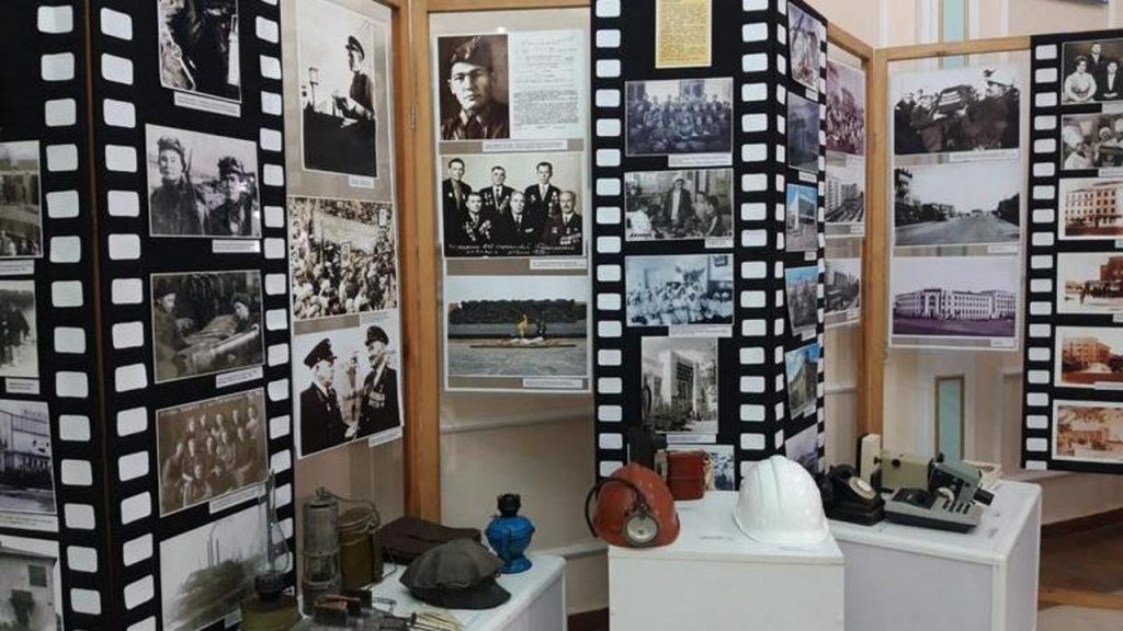 «Дар любимому городу»: акция и выставка к юбилею Караганды