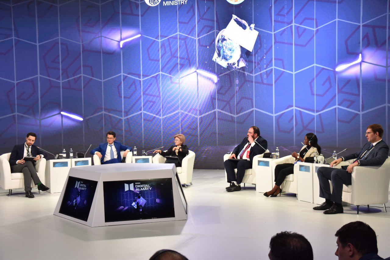 Государственное управление будущего: GovTech X на VI форуме Digital Almaty