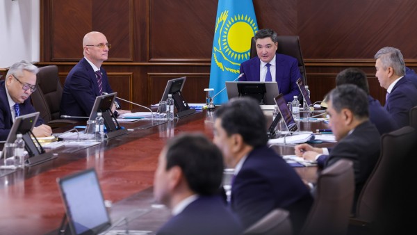 Такой подход неприемлем — Олжас Бектенов о подготовке регионов к паводковому сезону 