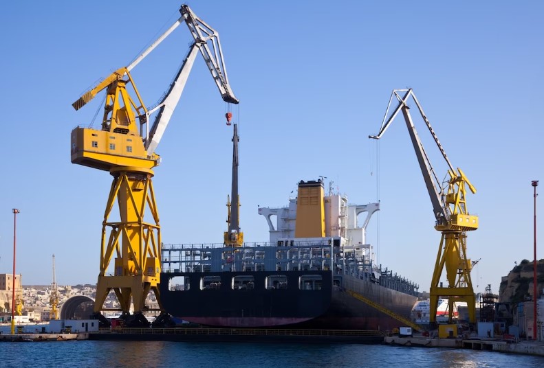 Казахстан модернизирует порты и инфраструктуру