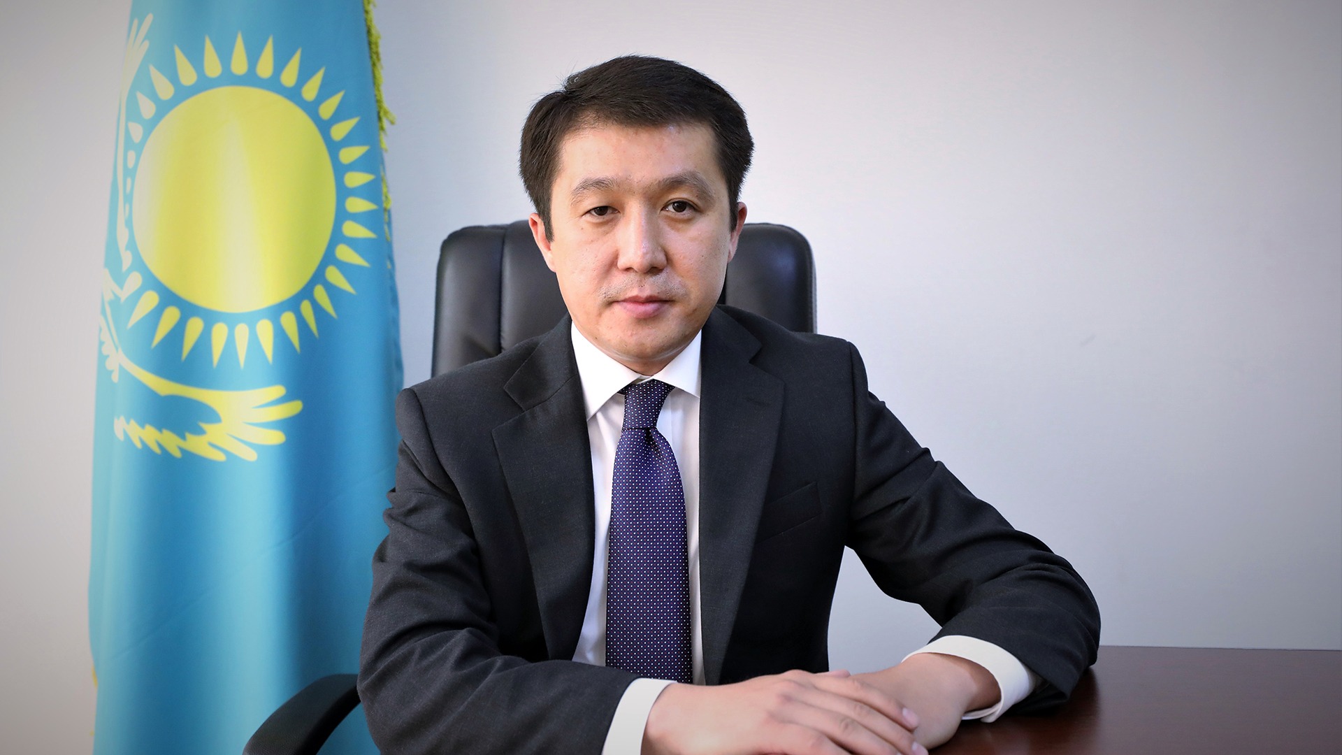 Марат Карабаев остался  главой Минтранспорта РК