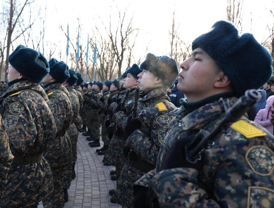Новобранцы  Жамбылской области : 292 военнослужащих принесли клятву на верность Родине