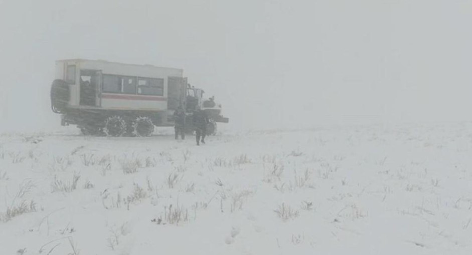 Спасение от снежной пустыни: Gропавшие в Туркестанской области обнаружены спасателями