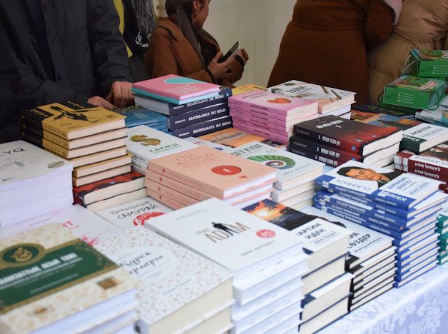 Казахстанские издательства представили свои книжные новинки на Арбате