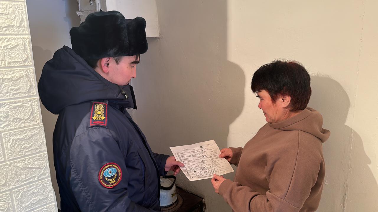 В целях безопасности граждан специалистами ДЧС ВКО совершено  более 200000 обходов