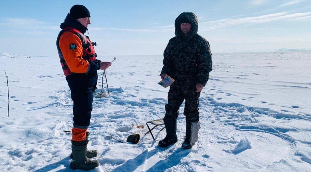 Безопасность на льду: Как избежать трагедий на замерзших водоемах