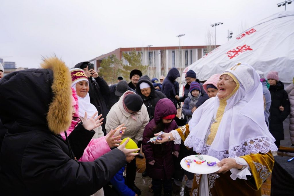 Грандиозный праздник устроили для особенных детей в Астане