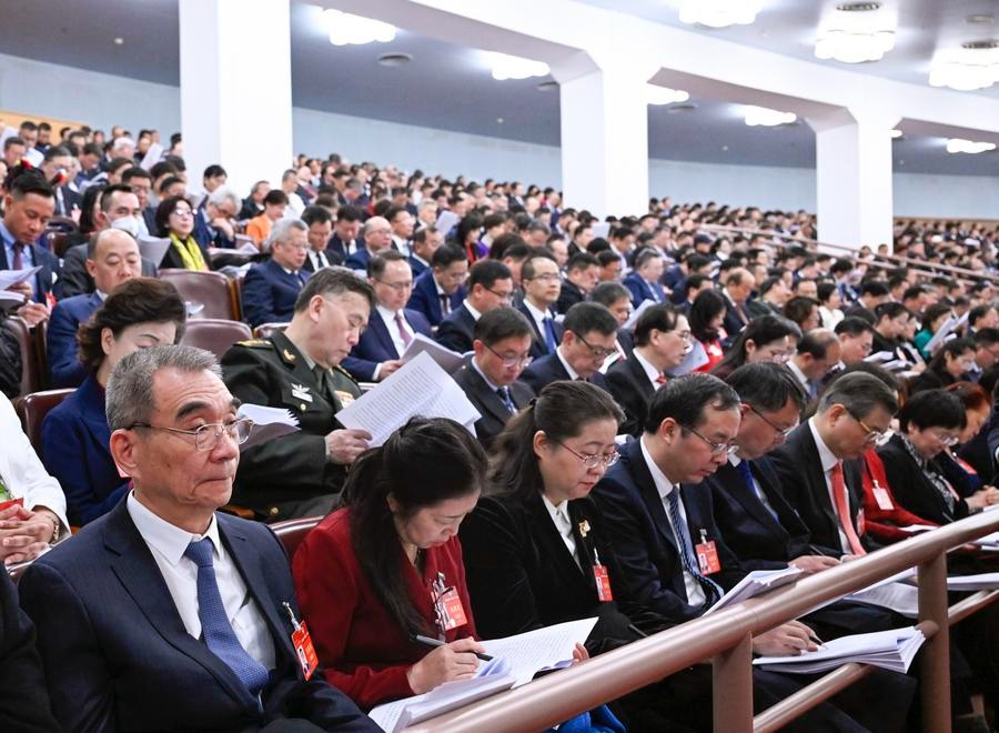 Китай превзошел ожидания по росту ВВП на 2023 год