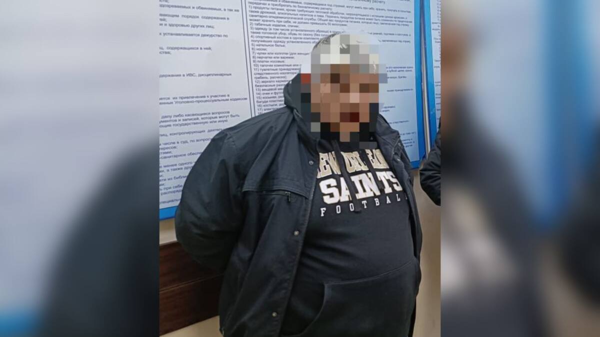 Мужчина, обещавший помочь получить водительское удостоверение, задержан в Алматы