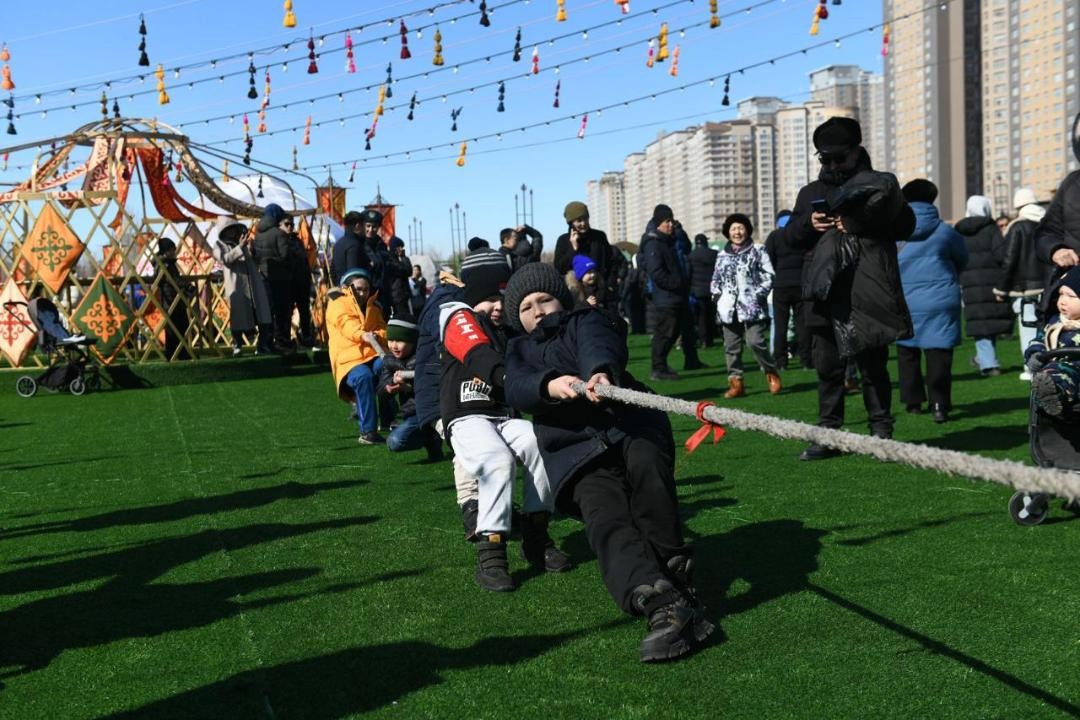 Наурыз в Астане: более трех тысяч участников соревновались в национальных играх