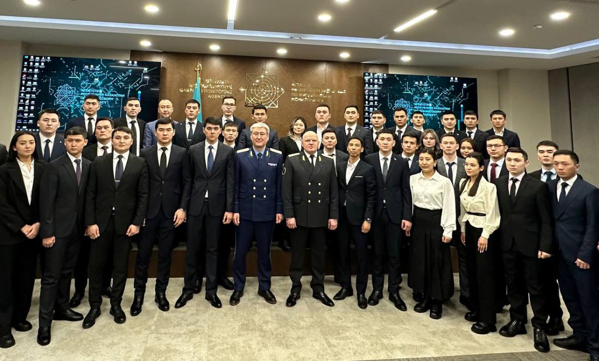 Председатель и ведущие сотрудники АФМ поделились опытом с будущими коллегами