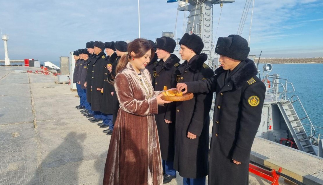 Военные моряки отметили ‘Көрісу күні – Амал мерекес