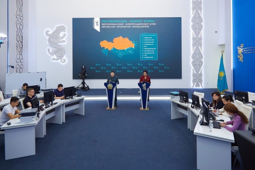 Вооруженные силы РК выделили дополнительные силы и средства для борьбы с водной стихией