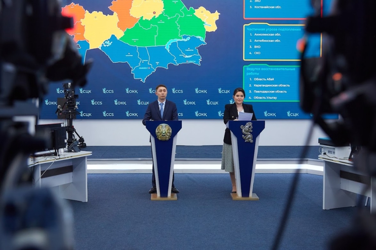 На паводкоопасных участках дорог проводятся профилактические мероприятия
