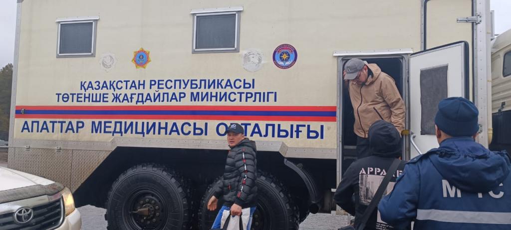 Фотохроника работы медиков Центра медицины катастроф в зоне паводка
