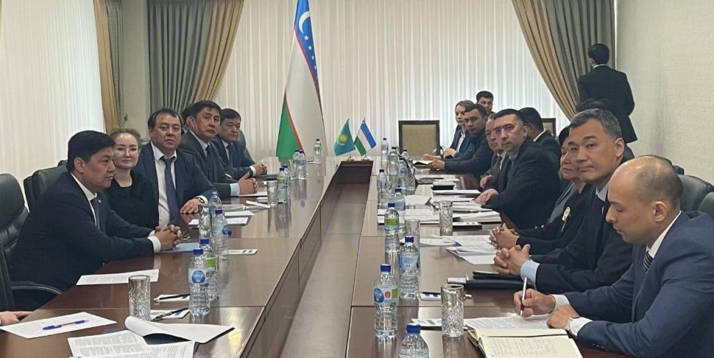 Казахстан и Узбекистан обсудили сотрудничество в консульской сфере