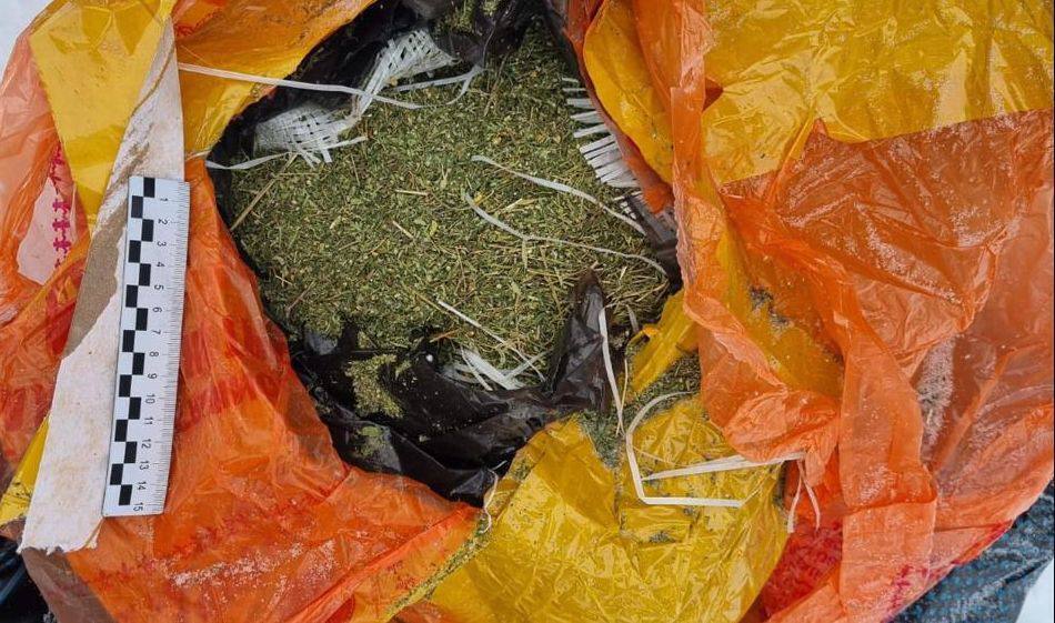 Марихуану изъяли полицейские у восточноказахстанца