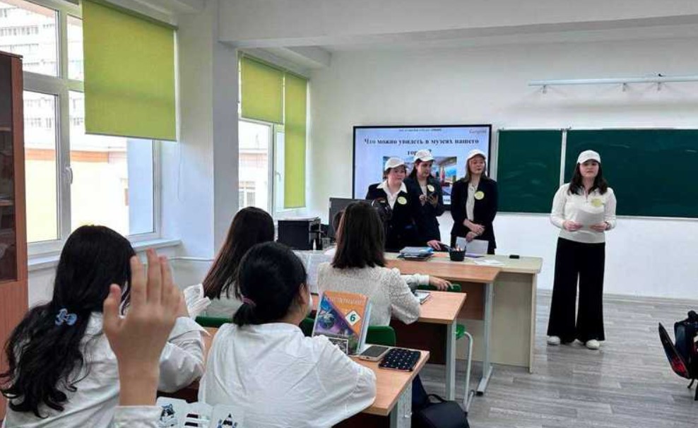 «Менің бауырым»: волонтеры продолжают поддерживать образование