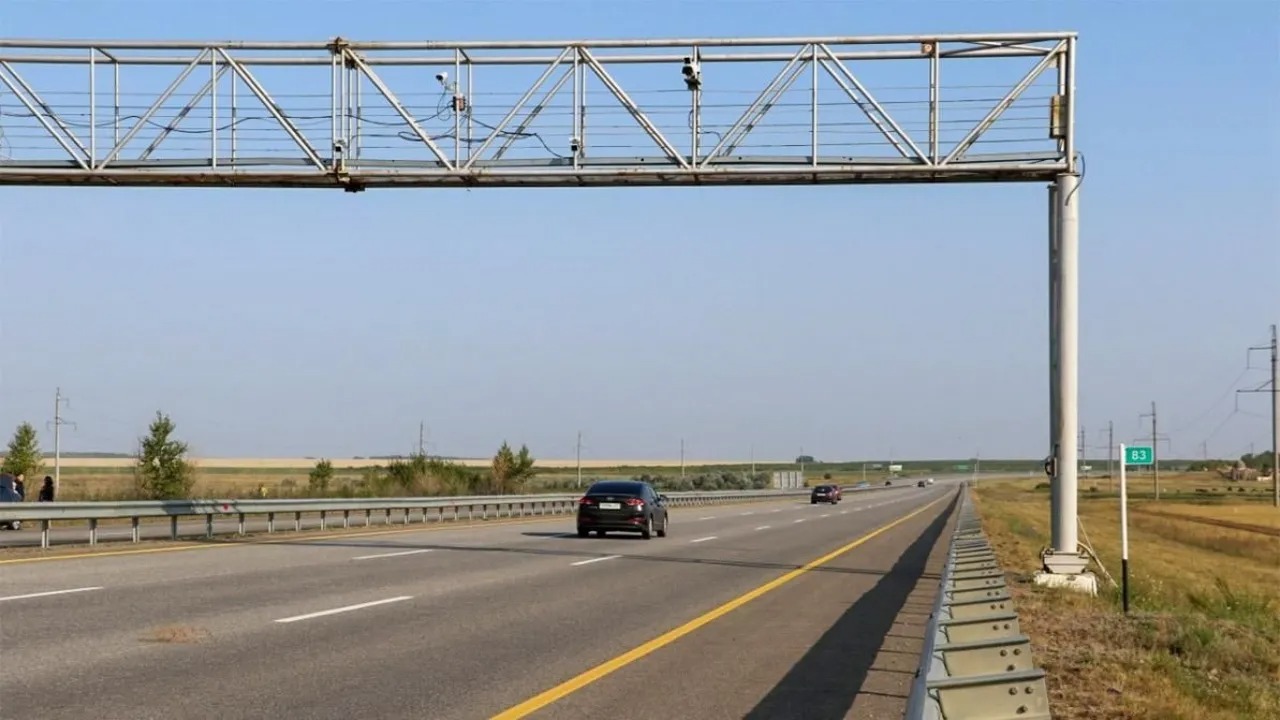 На 3 автотрассах в 3 областях Казахстана открыто движение