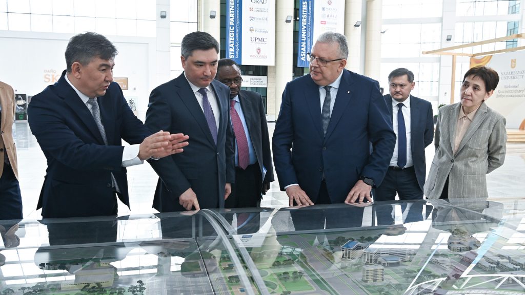 Олжас Бектенов обозначил конкретные задачи для Nazarbayev University
