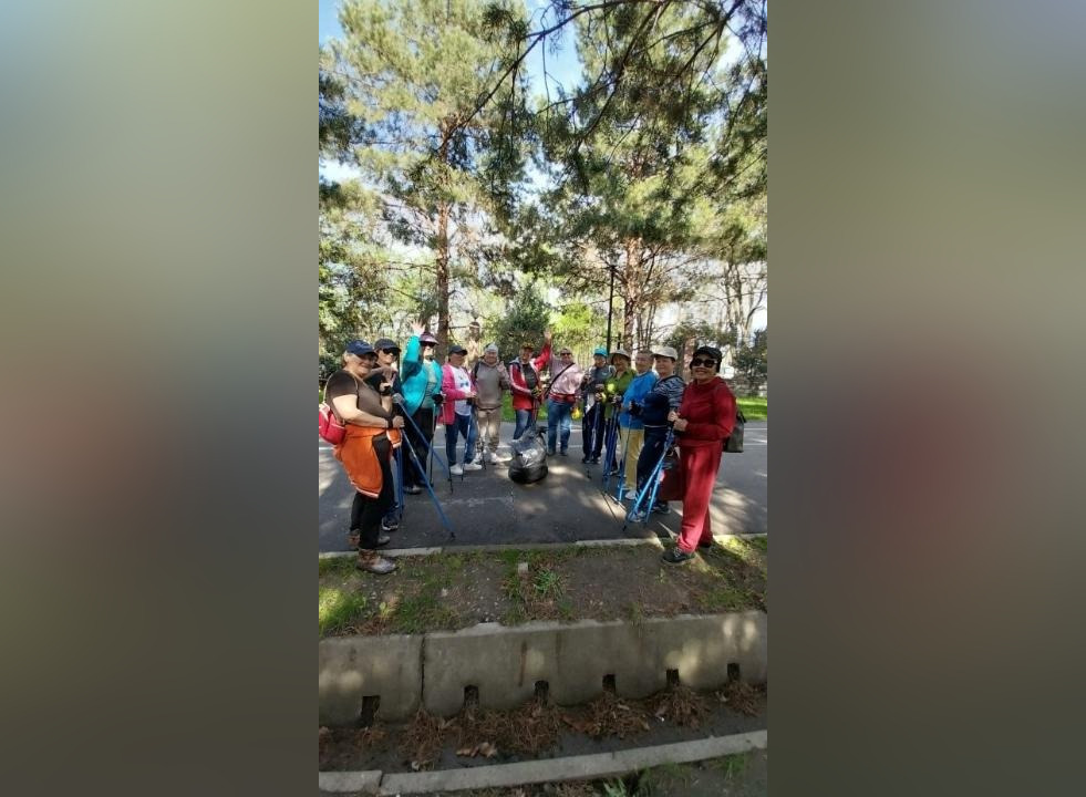Пенсионеры Центров активного долголетия Алматы провели экоплоггинг