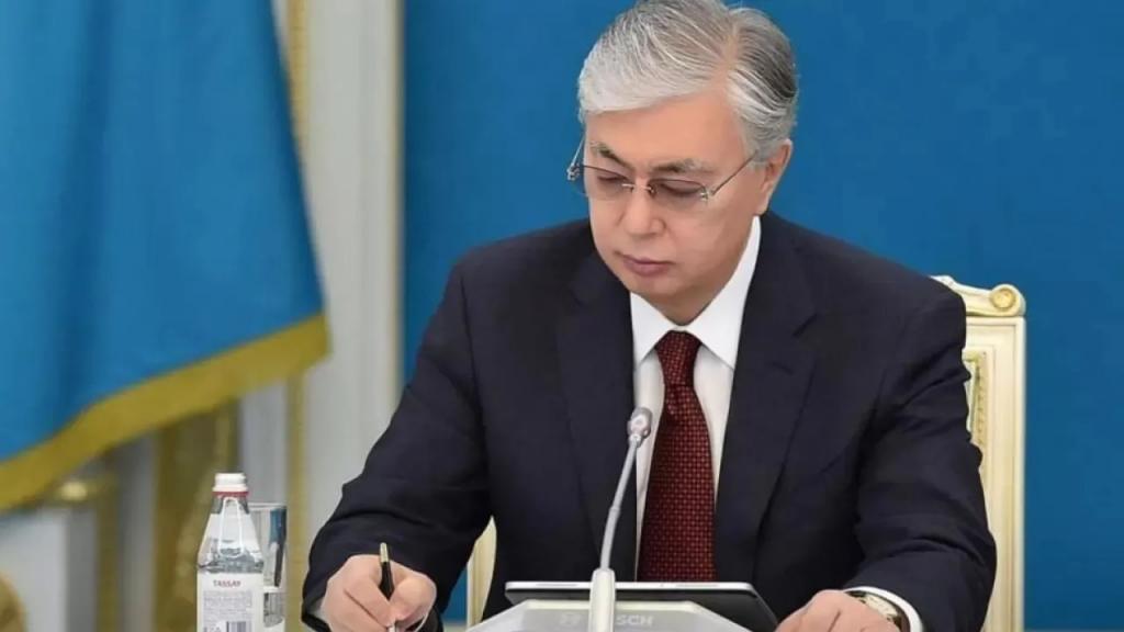Токаев назначил двух новых заместителей главы Ассамблеи народа Казахстана