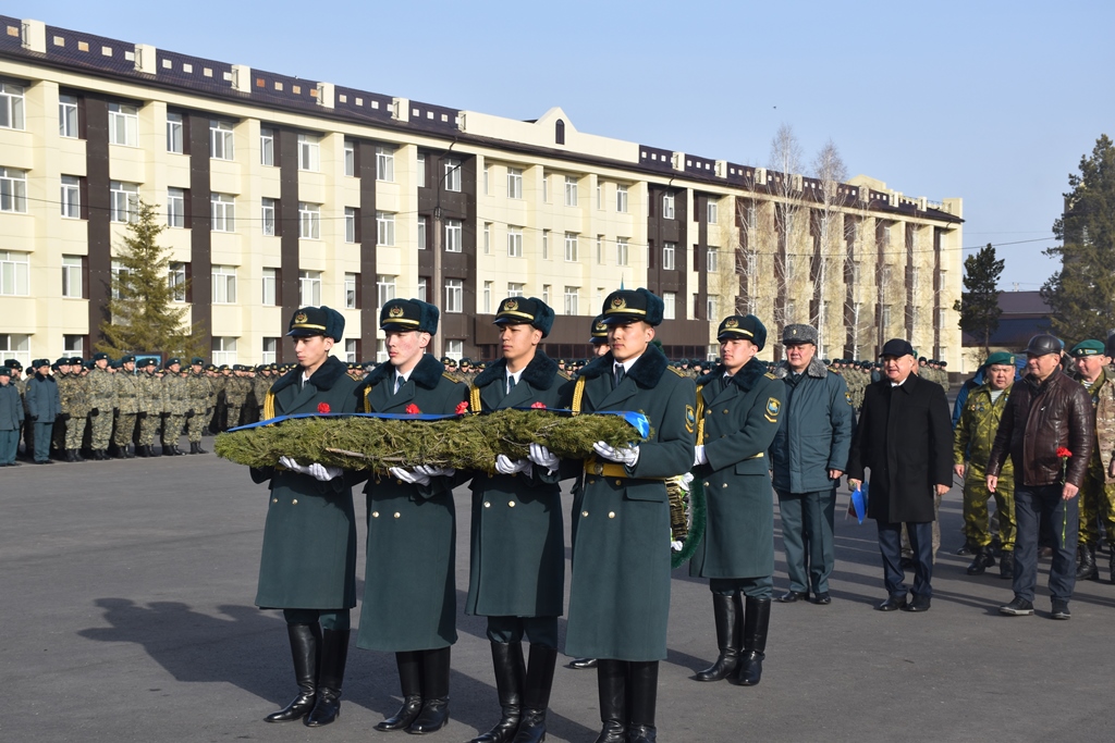 В Петропавловске почтили память солдат, погибших на таджикско-афганской границе