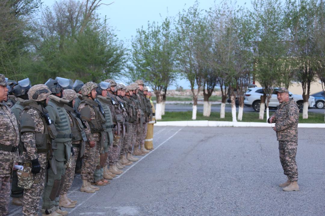 Замминистра обороны совершил рабочую поездку в южный регион