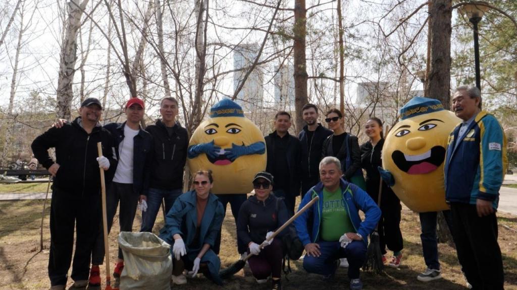 Звезды эстрады приняли участие в столичной экоакции