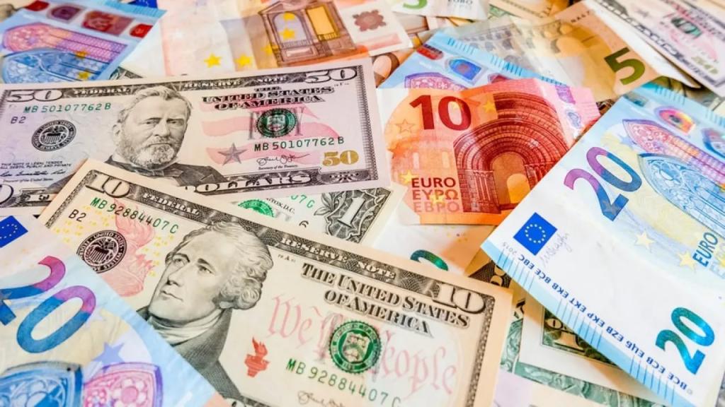 Движение EUR/USD: анализ роста цен на ресурсы и влияние на решения по ставкам