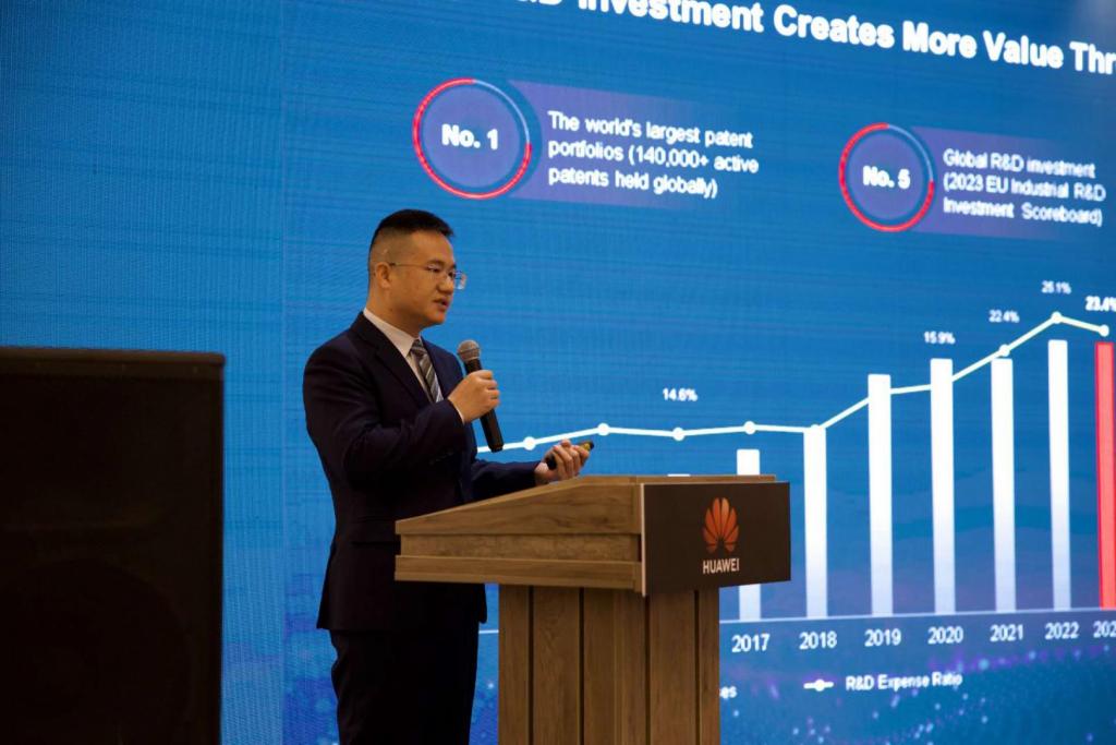 Huawei представляет инновации в Казахстане: итоги первого дня Central Asia Commercial Roadshow