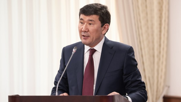 По поручению Премьер-Министра рассматривается возможность дозагрузки ТОП-10 отечественных фармпроизводителей