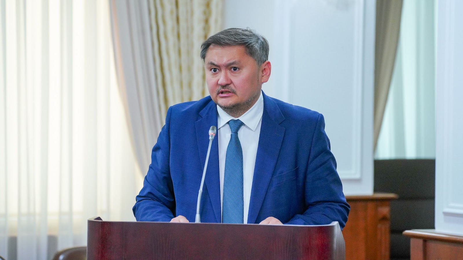 В Казахстане началось проведение ЕНТ абитуриентов