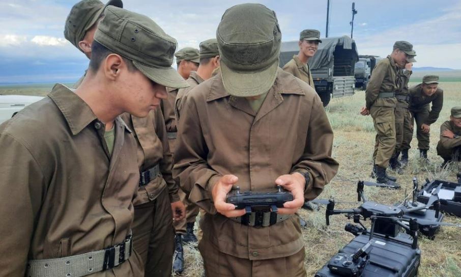 Солдаты Шенгельдинского гарнизона выбрали контрактную службу в РЭБ
