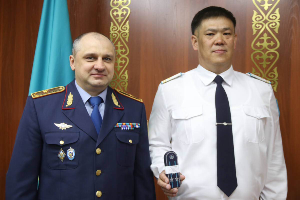 Лучшие стражи правопорядка получили награды в Павлодарской области