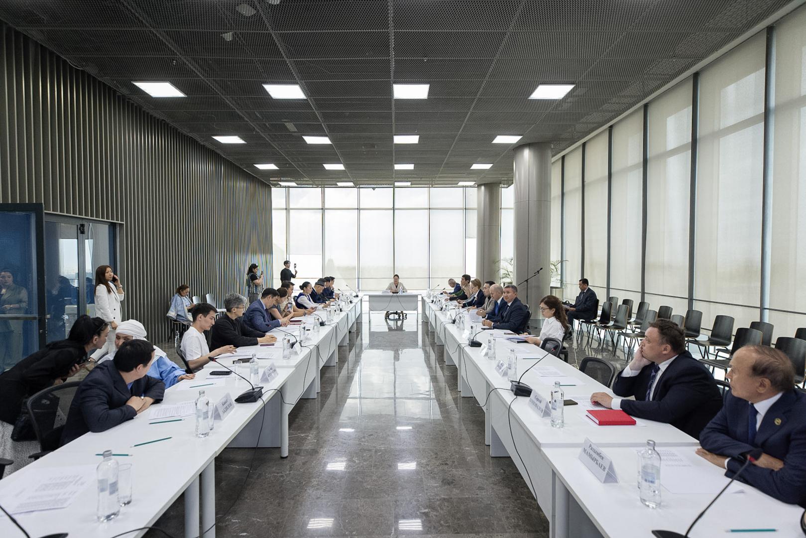 Состоялось первое заседание рабочей группы по рассмотрению петиции «Мы против открытой и скрытой пропаганды ЛГБТ в РК!»