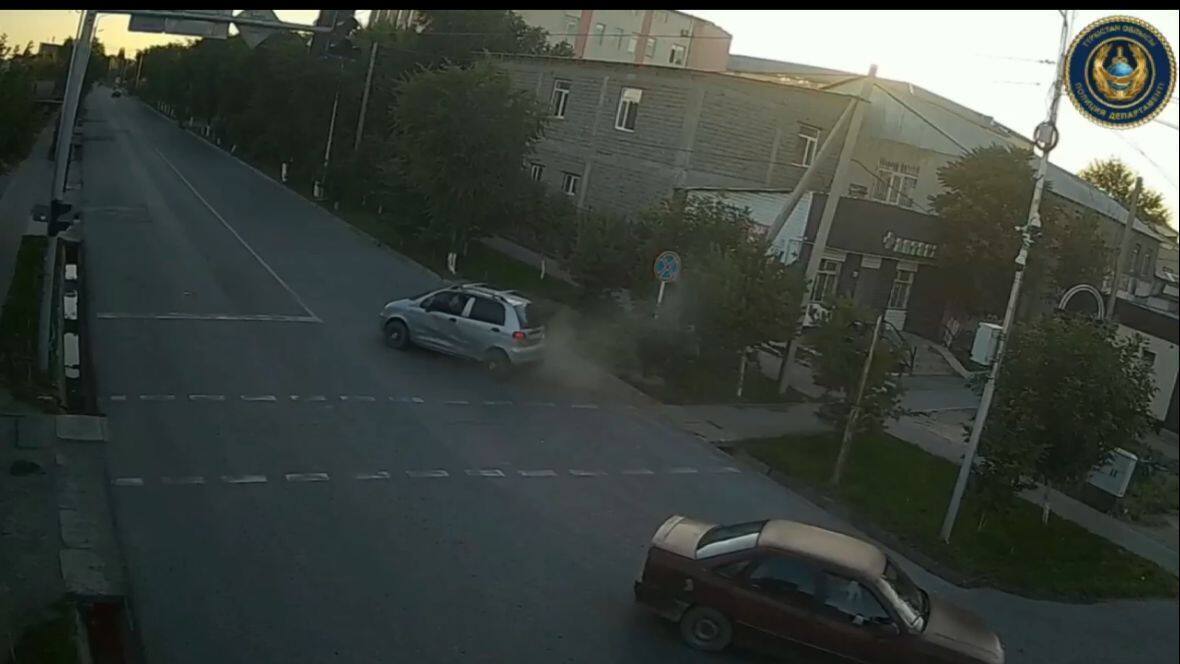 2 минуты понадобилось полицейским, чтобы остановить пьяного лихача, скрывшегося с места ДТП