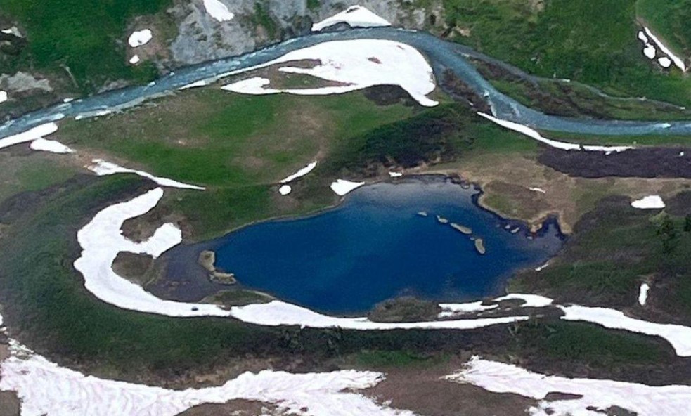 Аэрообследование моренных озер Восточного Казахстана