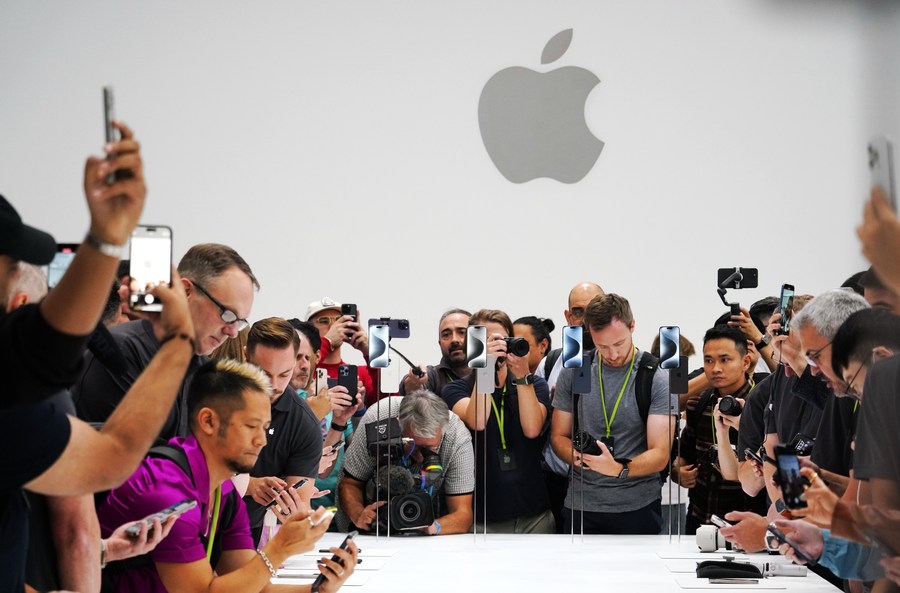 Apple совместно с  OpenAI, создает новую систему искусственного интеллекта