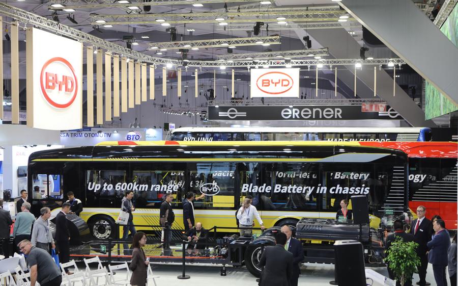 BYD запускает третью модель электромобиля в Японии