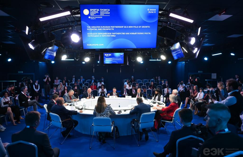 ЕАЭС: Большое Евразийское партнерство сформирует новый мирохозяйственный уклад