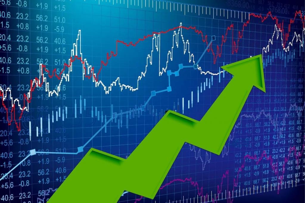 Фондовый рынок: индексы S&P 500, Nasdaq и Dow в центре внимания
