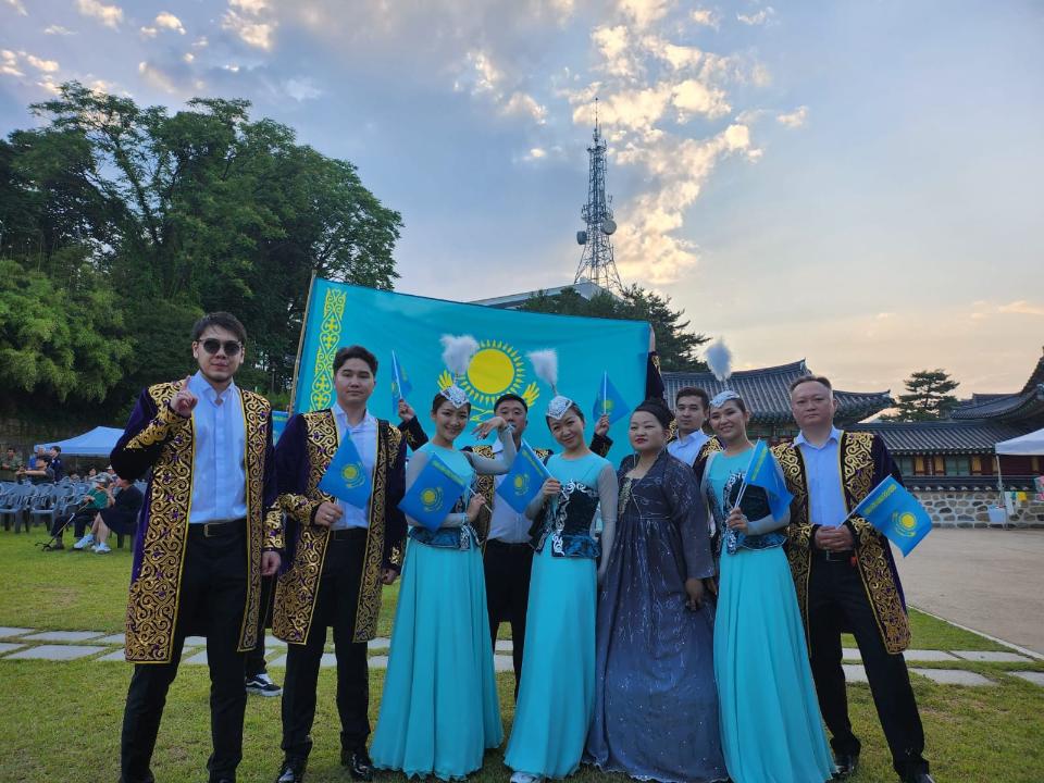 Казахстанские артисты выступили на фестивале Тано в Южной Корее