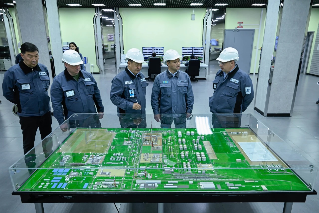 КазМунайГаз запускает масштабный проект на ПНХЗ: что это значит для Казахстана?