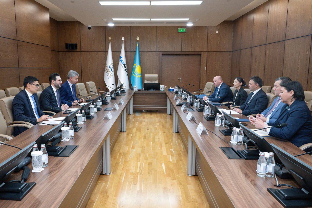 КМГ и ЕБРР укрепляют партнерство в сфере низкоуглеродных проектов