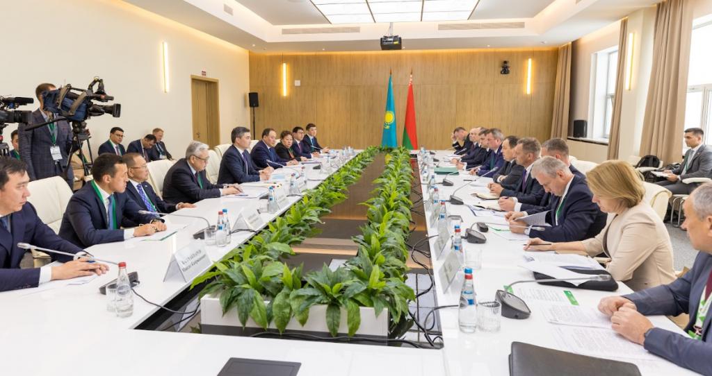 Олжас Бектенов в Минске: $912 млн товарооборота и перспективы на будущее