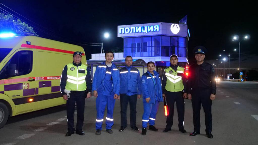 Полицейские пригласили медиков принять участие в мероприятии на ночной трассе в СКО